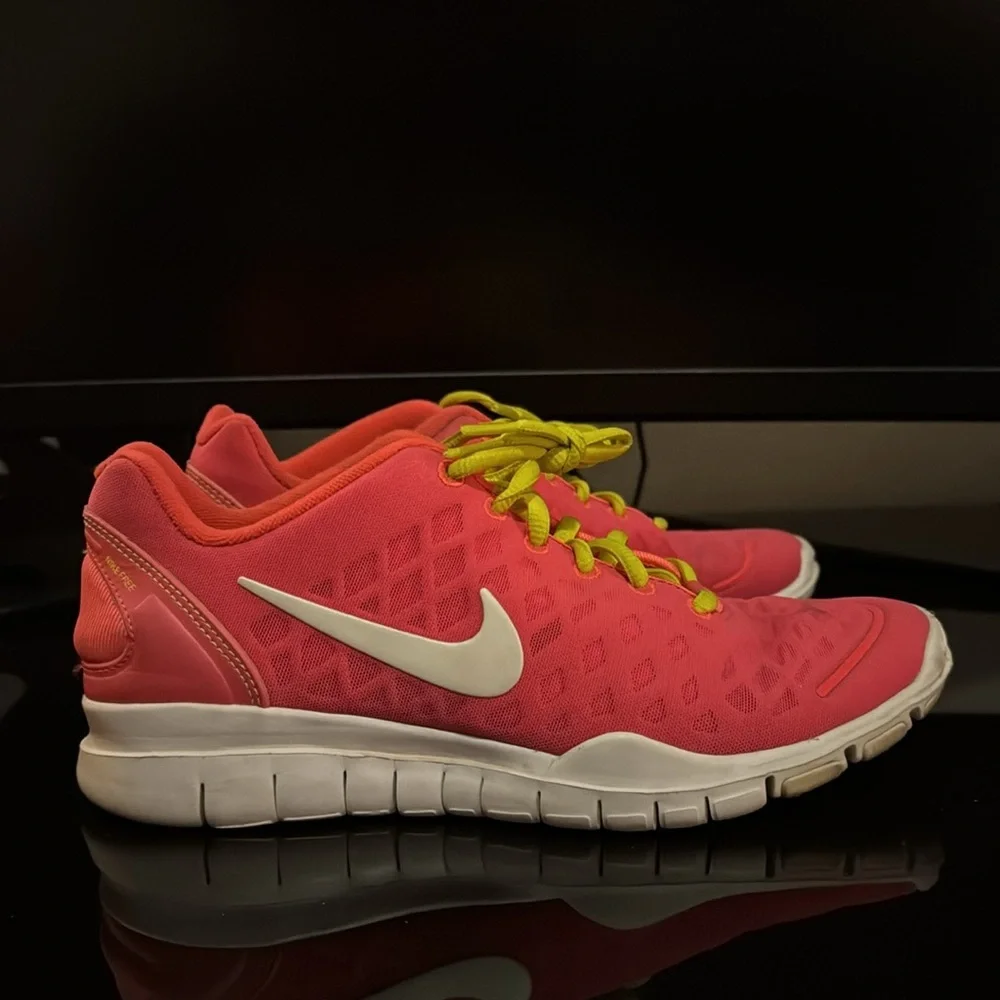 Nike Free TR Fit - Picture 3 of 5